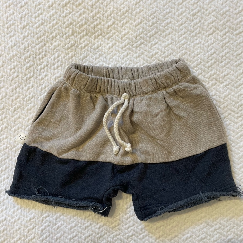 Childhood clothing, sweats Color block, Tan and navy blue Kids Shorts